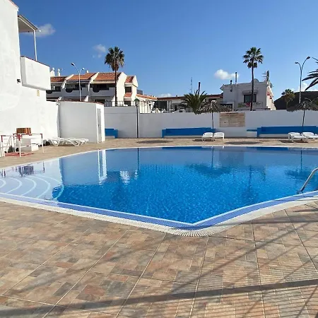 Cozy 3 Bedroom Townhouse * Arona (Tenerife)