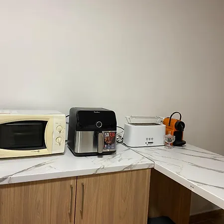 Cozy 3 Bedroom Townhouse Διαμέρισμα